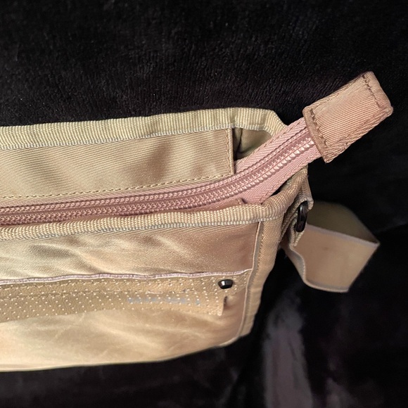 Diesel RARE Y2K Spare Parts Nylon & Leather Padded Cyber Tech-ware Crossbody Bag - Picture 5 of 11